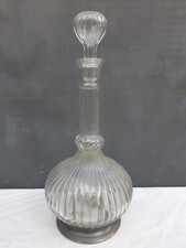 Carafe en Verre Rainuré et son pied en étain - Empoli Italie