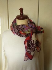 Foulard Hermès cachemire soie