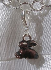 1 CHARM LAPIN MARRON