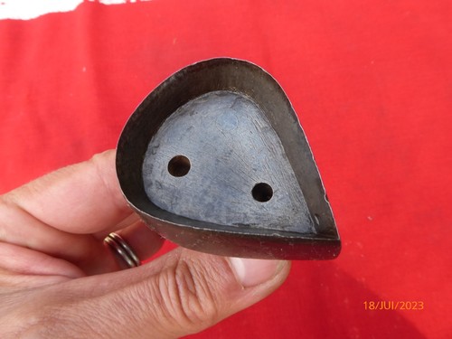 Emporte piece outil ancien - outil,