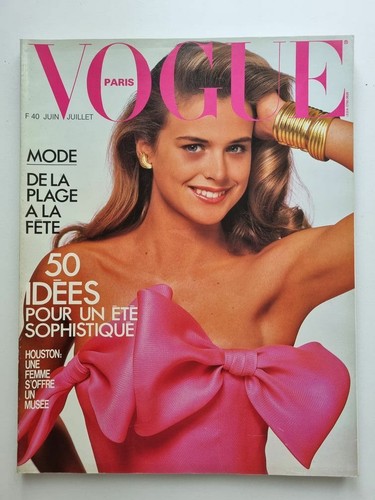 Magazine mode fashion vogue - mode,