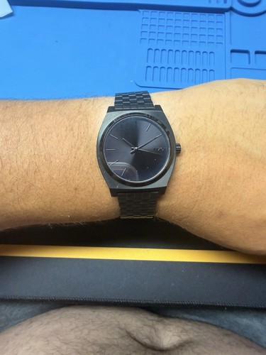 Nixon minimal the time - minimal,