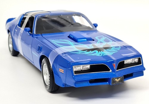 Maisto pontiac firebird - maisto, 1/18