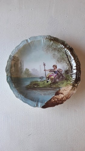 Assiette décorative ancienne - décorative,
