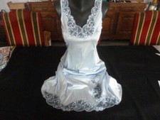 jolie combinaison&fond de robe vintage jolie dentelle  T 38/40 ref BRE200