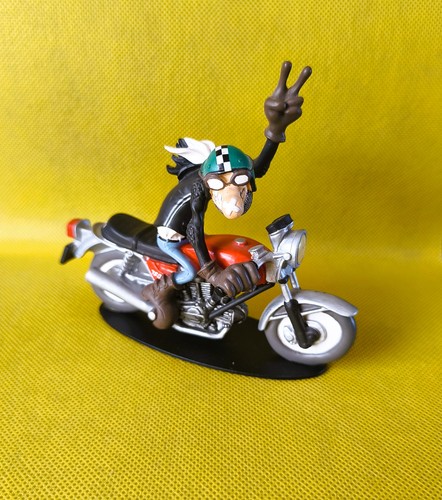 Superbe figurine résine moto - figurine,