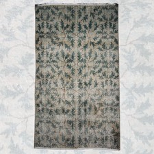 Tapis vintage beige et vert -
