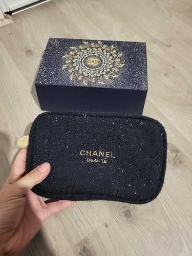 Trousse tweed bleu chanel - ,