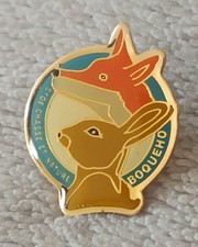 Pins chasse. Renard Lièvre