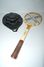 -ANCIENNE RAQUETTE BOIS