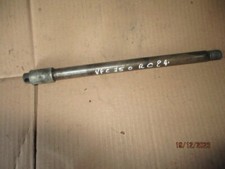 AXE DE ROUE AVANT VFC 750 RC28
