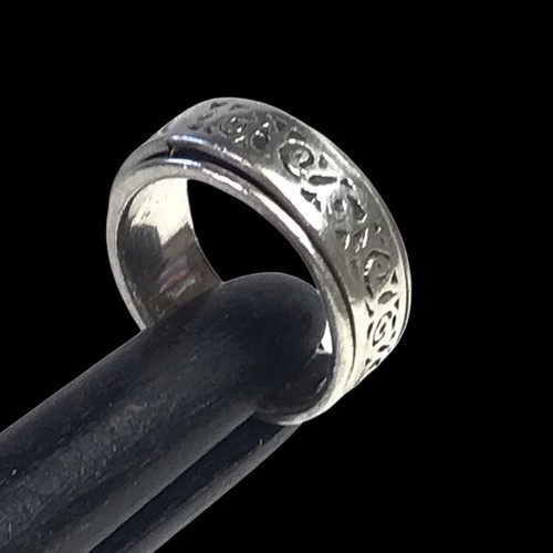 Bague anneau alliance anti