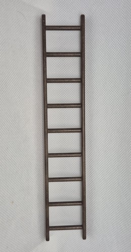 Grande echelle marron - echelle,