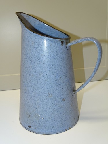 Ancien pot eau - eau, broc