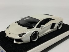1/43 Looksmart Lamborghini