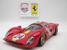 1/18 24h du Mans 1967 Ferrari 330P4 #24 Mairesse-Beurlys Universal Hobbies