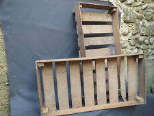 Lot de 2 anciennes caisses en