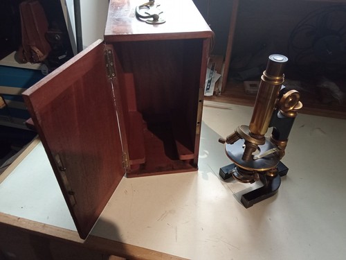 Microscope stiassnie vers 1900 - microscope,