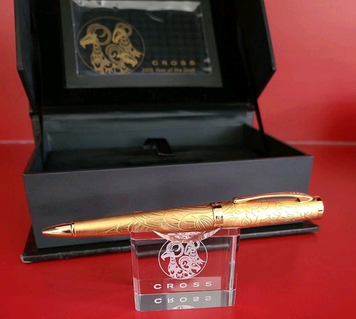Magnifique stylo bille - , roller