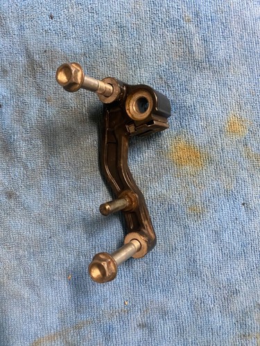 Support etrier avant - , 250