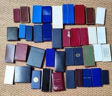 Lot 45 Boîtes Écrins Médailles Vides