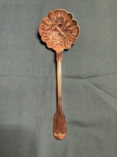 Cuillère à saupoudrer en métal argenté - Christofle modèle Chinon