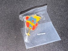 (V16) PINS BADGE ENAMEL