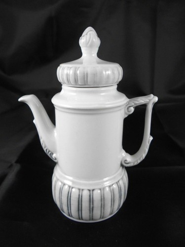 Poupee dinette cafetiere - poupee,