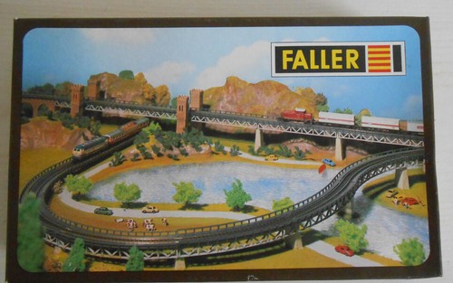 Maquette 220 faller - maquette, z