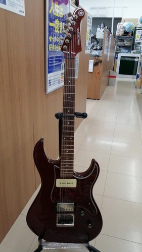 Guitare électrique yamaha - électrique,