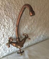 Tres Joli ROBINET D’EVIER COL de CYGNE en CUIVRE Chaud & Froid Marque Mayfer