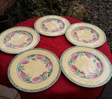 Lot 5 Assiettes de