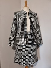 SYM : TAILLEUR 80 %LAINE PIED