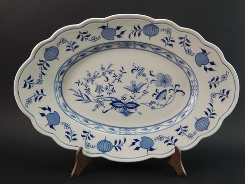 Ancien plat porcelaine blanche - porcelaine,