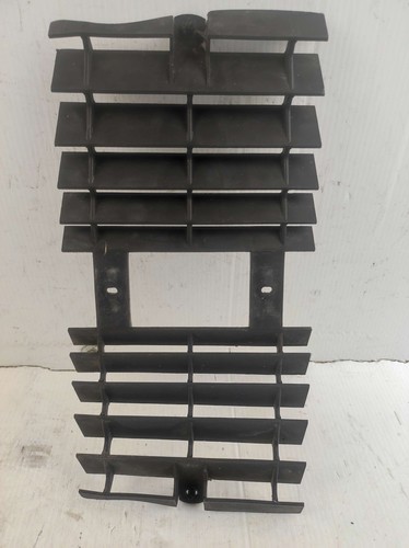 Grille protection radiateur