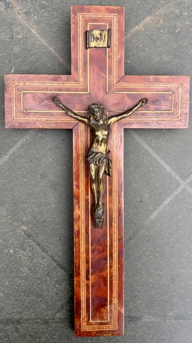 Crucifix ancien bois - en,