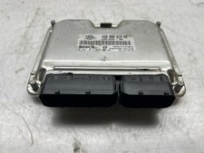 CALCULATEUR MOTEUR ECU ENGINE