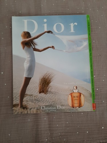 Publicité papier parfum - publicité,