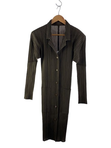 Pleats please issey - issey, miyake