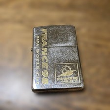 Briquet à huile Zippo France