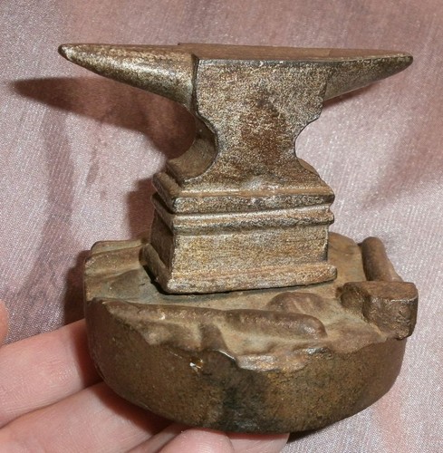Enclume fonte miniature - , /