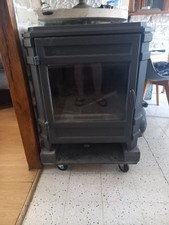 poêle à bois en fonte