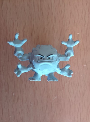 Figurine pokemon gravalanch - figurine,