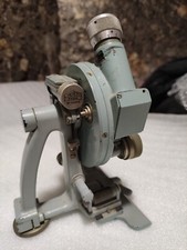 Collection - theodolite Huet Paris années 70 Outil de référence dans le cadre de