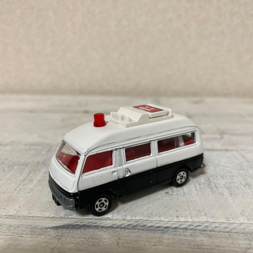 Tomica nissan caravan - tomica, [made