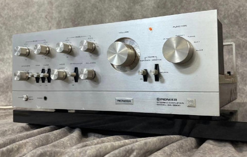 Amplificateur stéréo