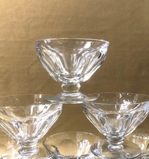 1 coupe à champagne en