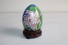 Oeuf miniature en émaux