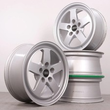 4x Audi A4 8W B9 16 pouces