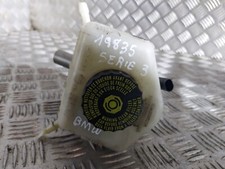 Maitre cylindre bocal liquide